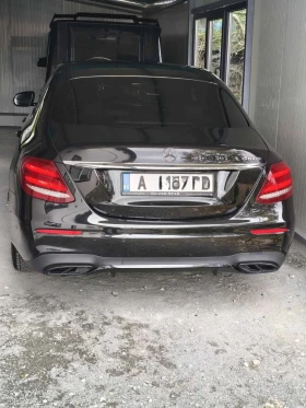 Mercedes-Benz E 220 AMG 4matic, head up, F1 , digital - 24500 € - 27882478 8