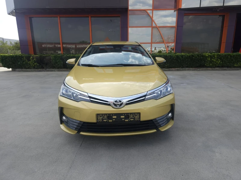 Toyota Corolla 1.6 LPG, снимка 1 - Автомобили и джипове - 47036304