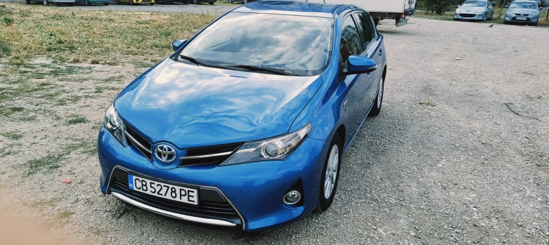 Toyota Auris, снимка 6 - Автомобили и джипове - 47591569