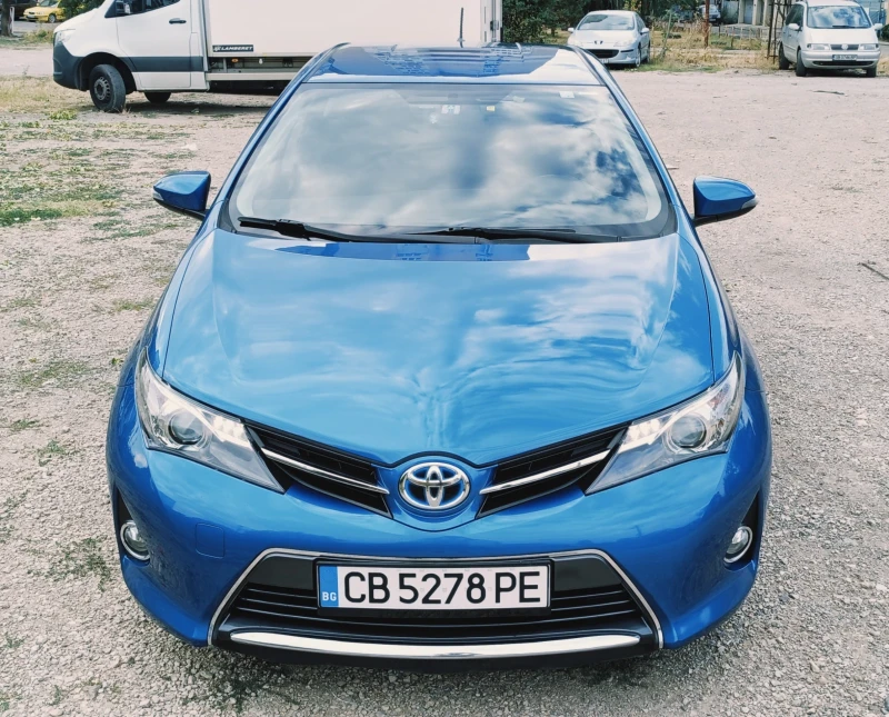 Toyota Auris, снимка 2 - Автомобили и джипове - 47591569