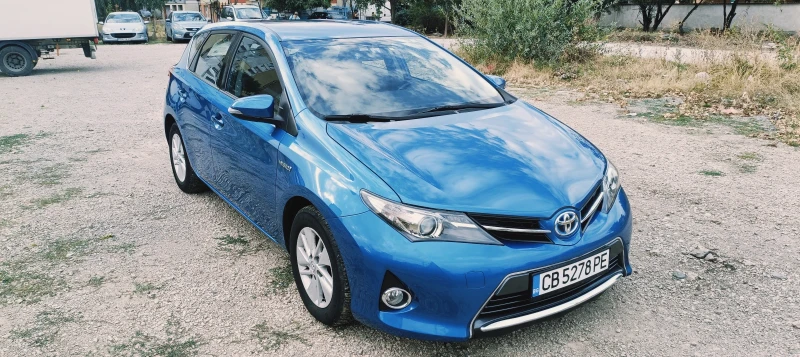 Toyota Auris, снимка 7 - Автомобили и джипове - 47591569