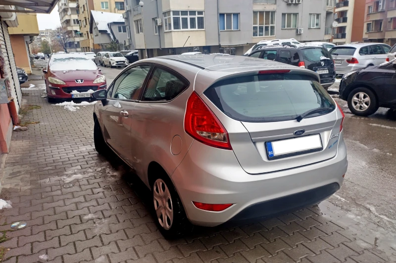 Ford Fiesta 16v A/C (MK-7), снимка 3 - Автомобили и джипове - 47967175