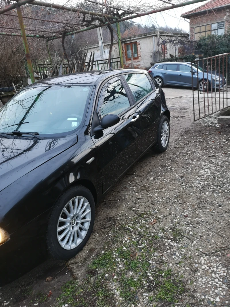 Alfa Romeo 147 1, 9 mjet, снимка 9 - Автомобили и джипове - 48444246