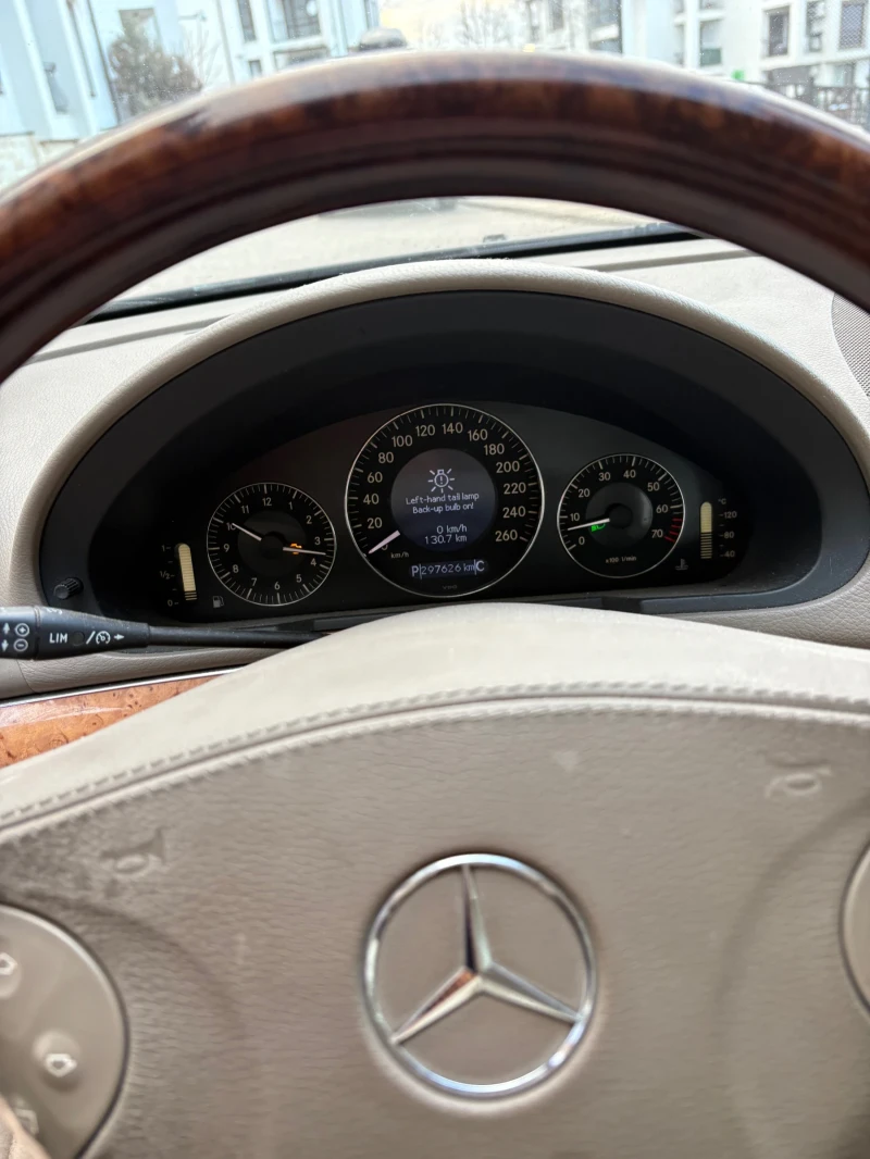 Mercedes-Benz E 350 Elegance 4 Matic Газ, снимка 9 - Автомобили и джипове - 48832243