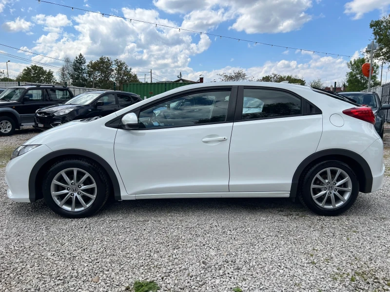 Honda Civic 5DR 1.4* ШВЕЙЦАРИЯ* , снимка 8 - Автомобили и джипове - 50275013