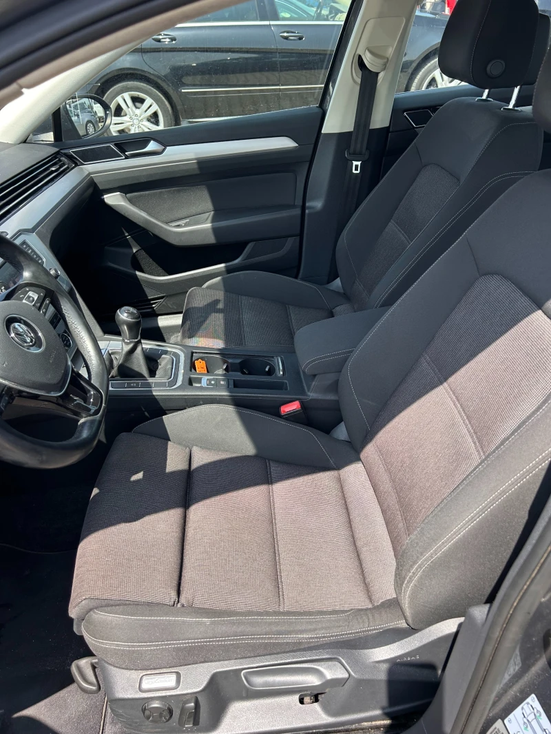 VW Passat 1.4TSI NAVI EURO 6, снимка 12 - Автомобили и джипове - 50604695