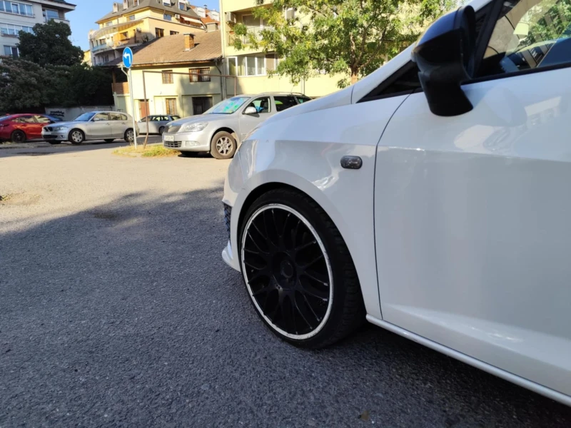 Seat Ibiza Cupra 1, 4 TSI DSG 180hp, снимка 13 - Автомобили и джипове - 51954752