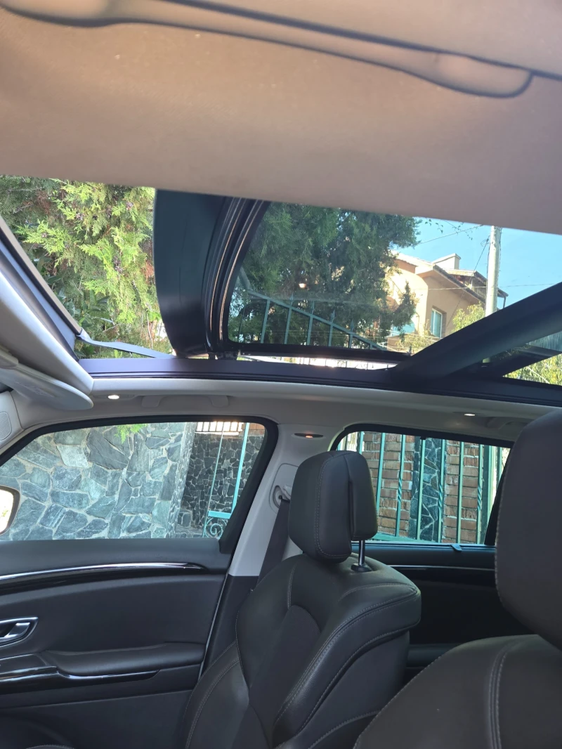 Renault Espace 1.6DCi 4 control distronik  keyless pano headup с7, снимка 11 - Автомобили и джипове - 52450270