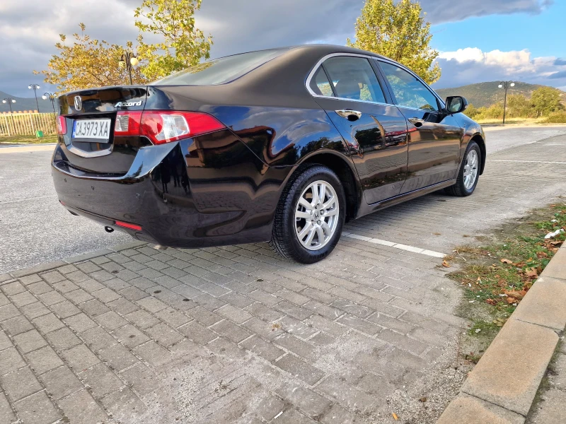 Honda Accord, снимка 6 - Автомобили и джипове - 52678407