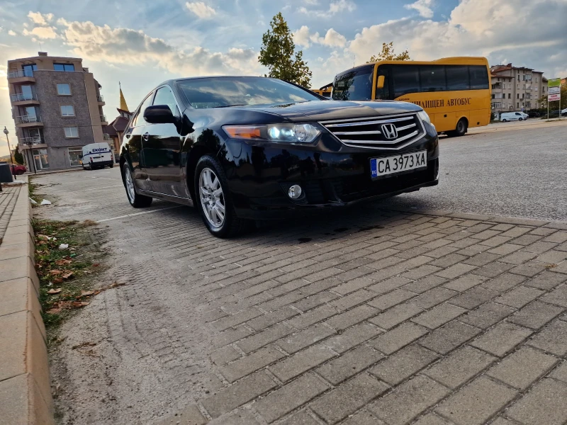 Honda Accord, снимка 2 - Автомобили и джипове - 52678407