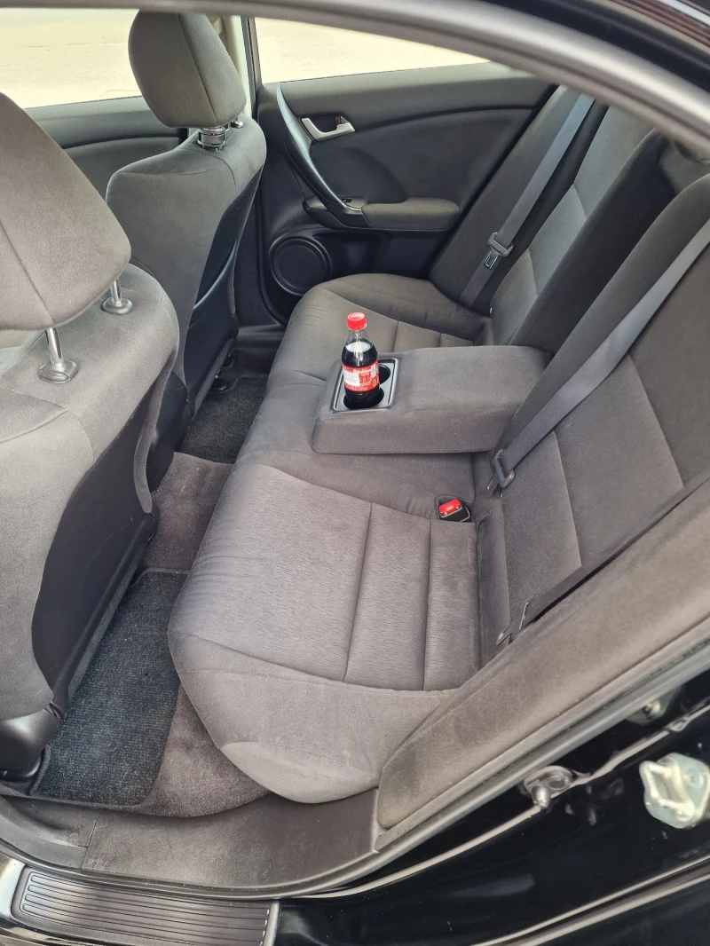 Honda Accord, снимка 11 - Автомобили и джипове - 52678407