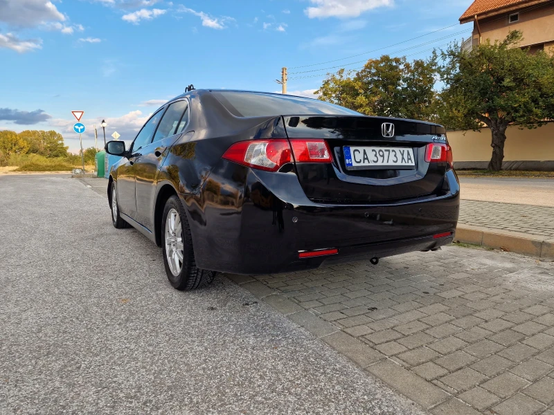 Honda Accord, снимка 8 - Автомобили и джипове - 52678407