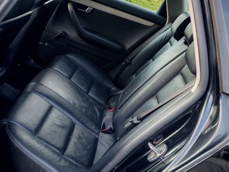 Audi A4 2.0TDI(136)* FACELIFT* FINAL-EDITION* , снимка 15 - Автомобили и джипове - 52712300