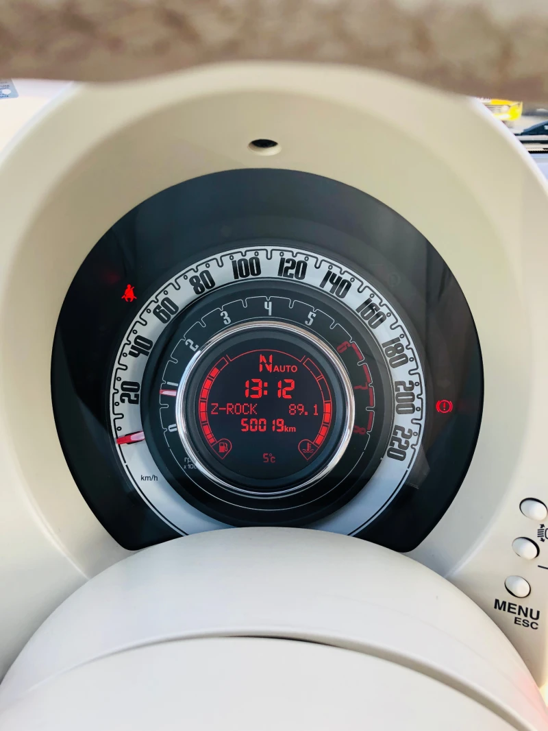 Fiat 500, снимка 10 - Автомобили и джипове - 52857366