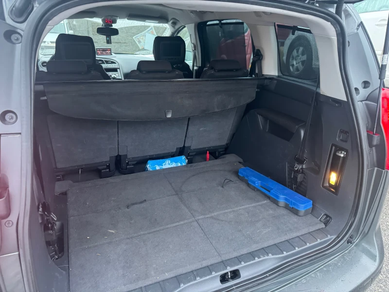 Peugeot 5008 2.0HDi 7mesta headup 3xTv Distronik, снимка 12 - Автомобили и джипове - 53562612