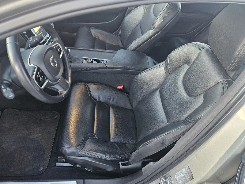 Volvo V90 Cross Country D4, снимка 11 - Автомобили и джипове - 53576620