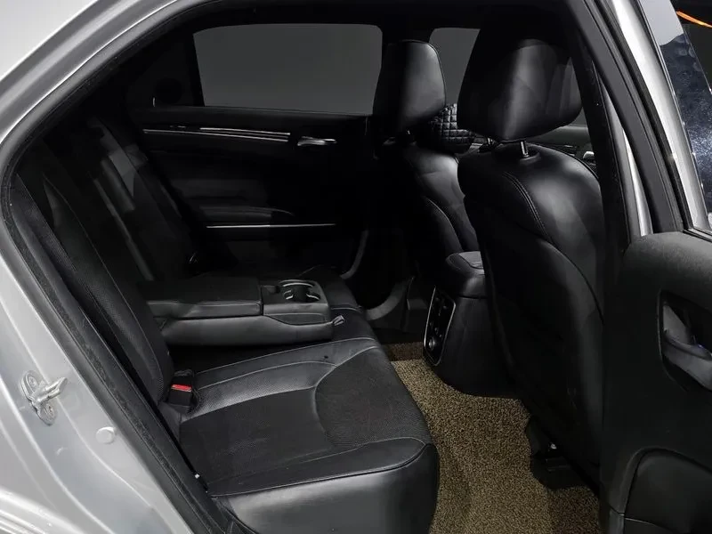 Chrysler 300c 3.6 292hp | Mobile.bg   12