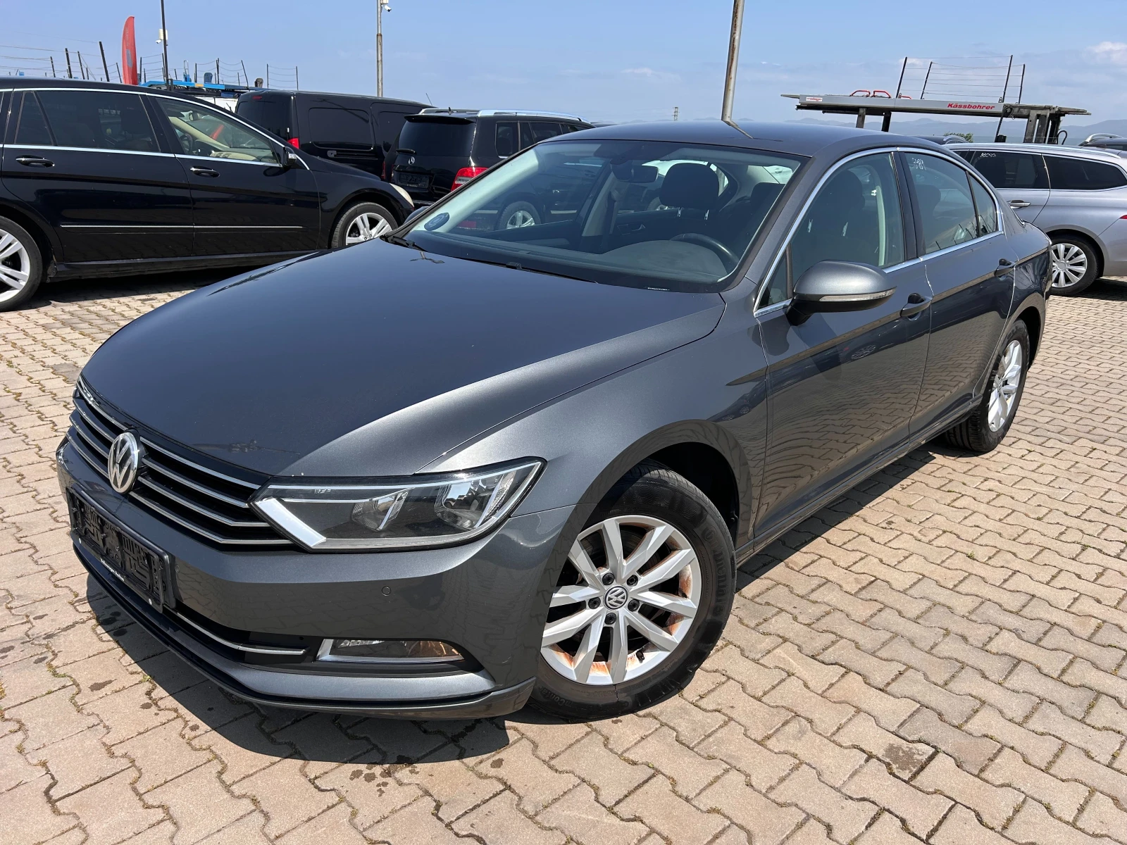 VW Passat 1.4TSI NAVI EURO 6, снимка 1