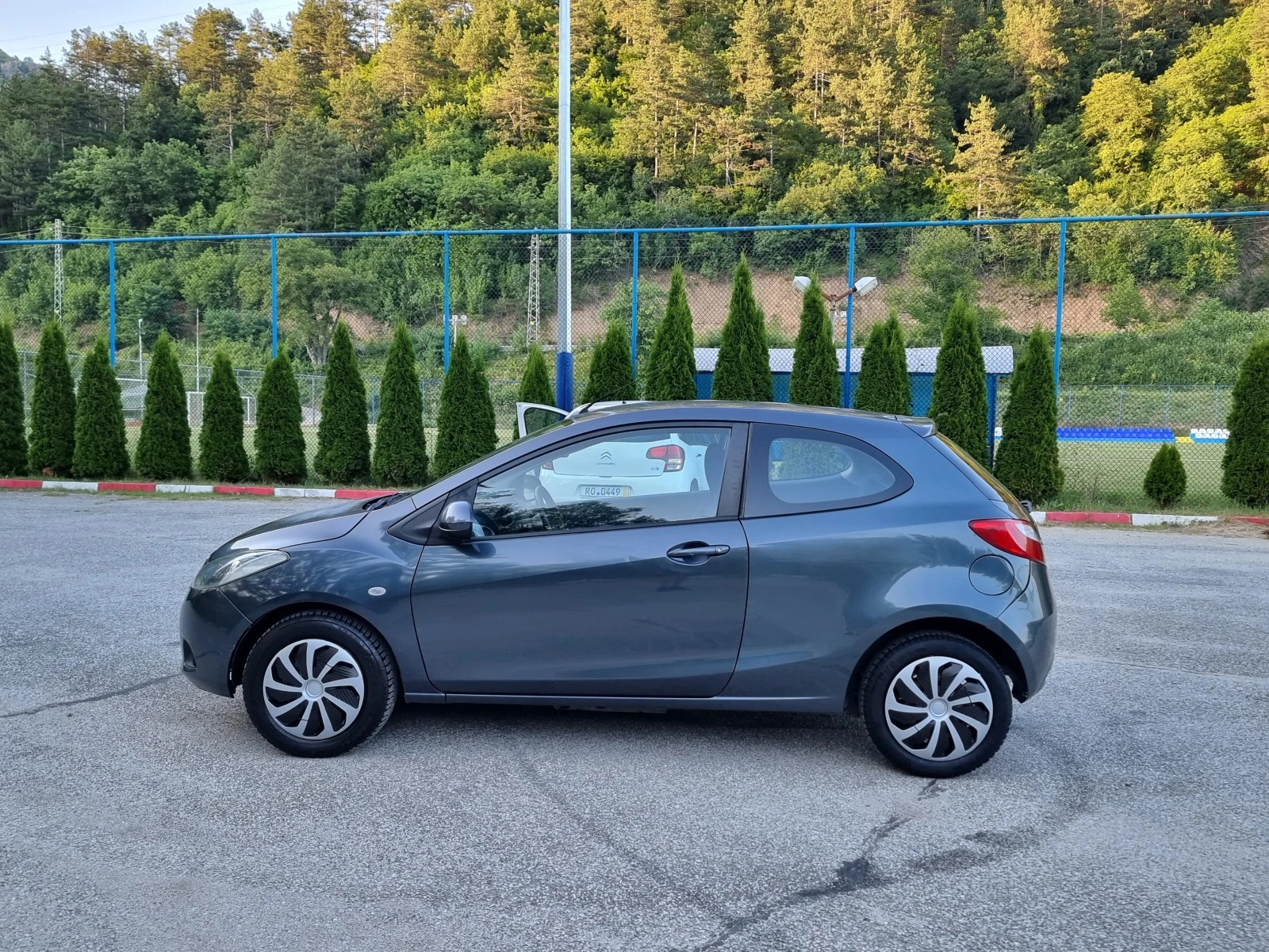 Mazda 2 1.4 Hdi Klima/Euro4 - изображение 3