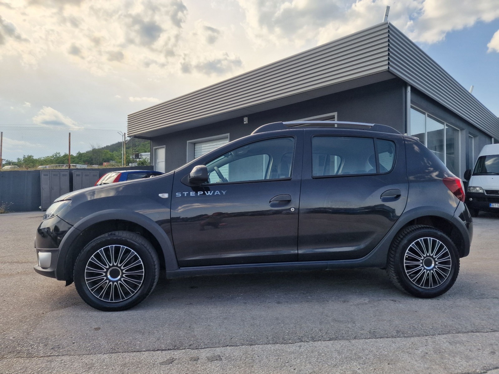 Dacia Sandero 1, 5DCI STEPWAY  - изображение 7