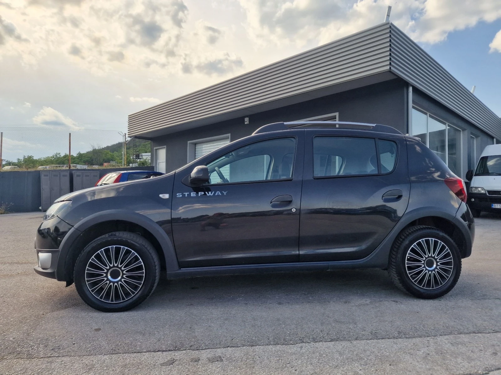 Dacia Sandero 1, 5DCI STEPWAY  - изображение 7