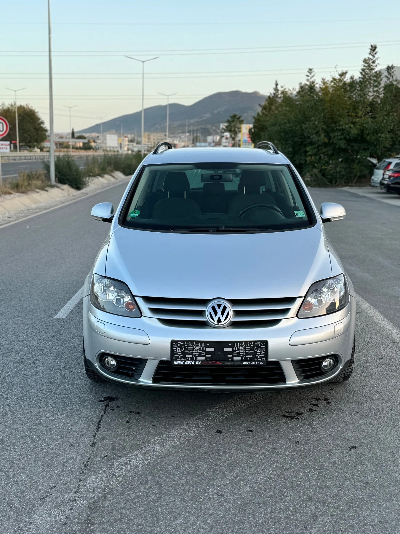 VW Golf Plus 1.4  80к.с - изображение 2