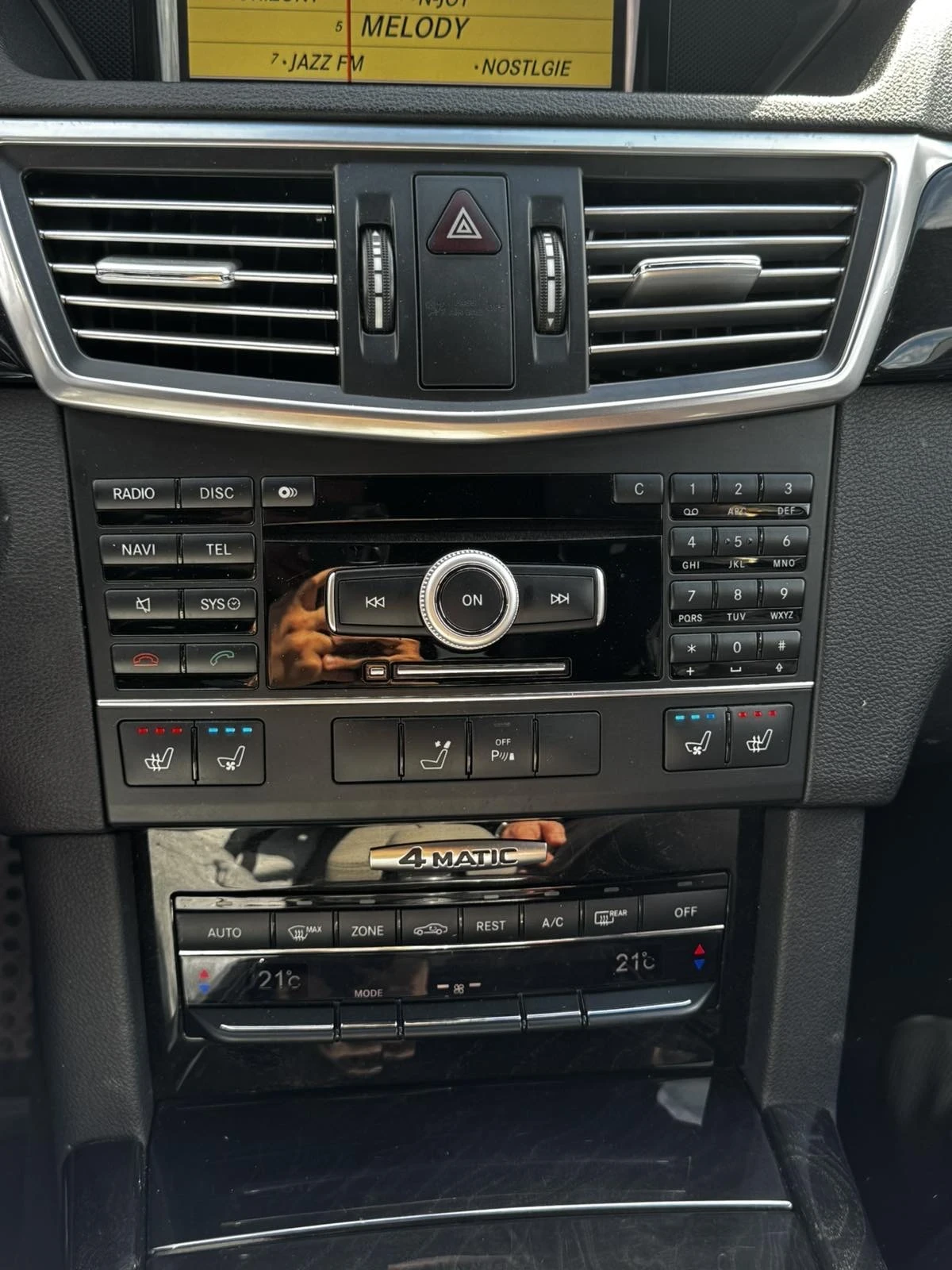 Mercedes-Benz E 350 W212 350CDI 4 MATIC F1 FULL AMG PACK всички екстри - изображение 6