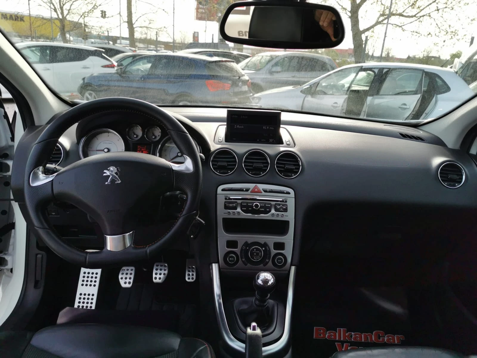 Peugeot 308 1, 6 E-HDI Sportium NAVI EURO5  - изображение 10