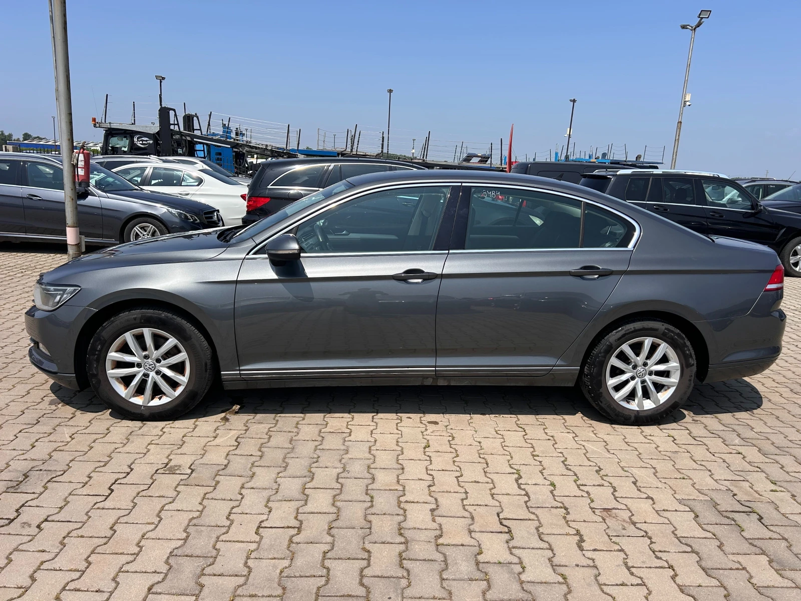 VW Passat 1.4TSI NAVI EURO 6 - изображение 9