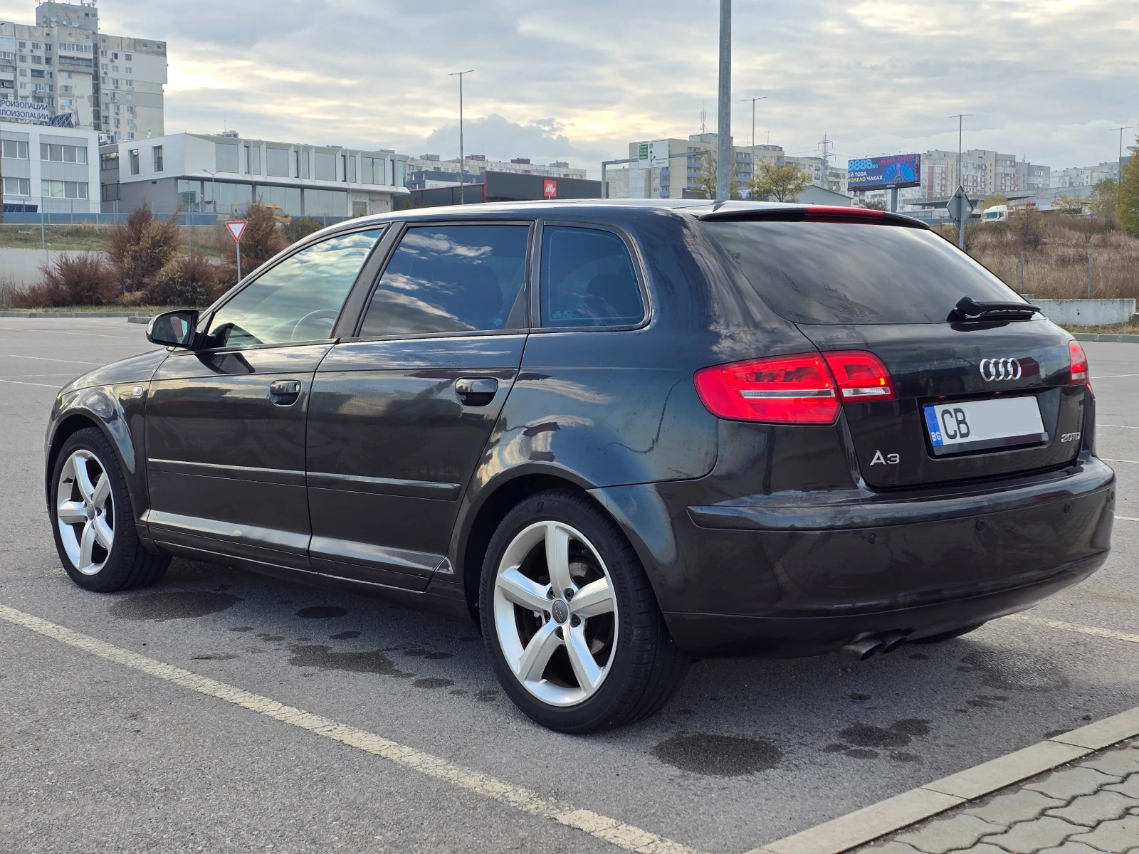 Audi A3 2.0 TDI, DSG, Панорама - изображение 3