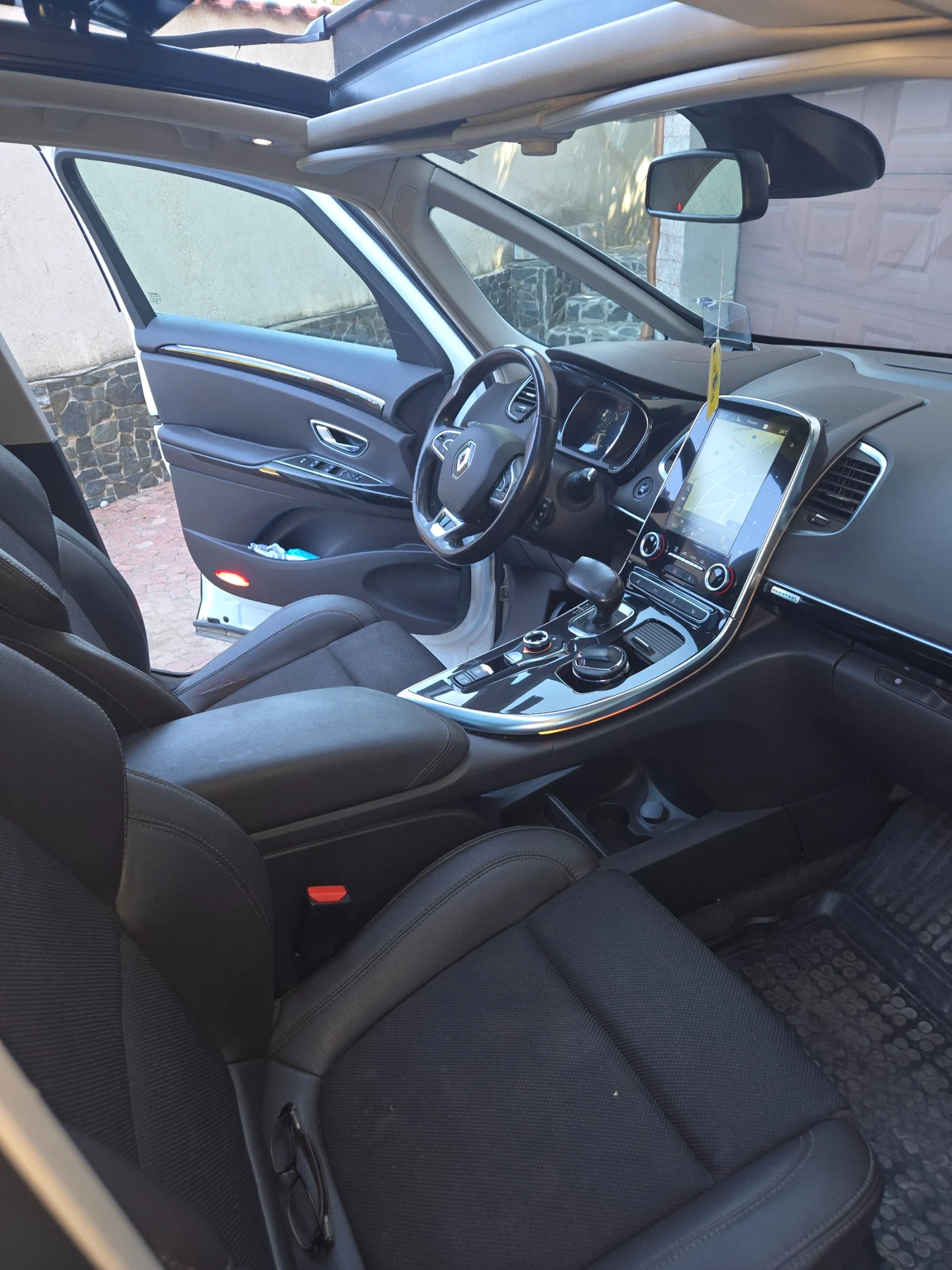 Renault Espace 1.6DCi 4 control distronik  keyless pano headup - изображение 8