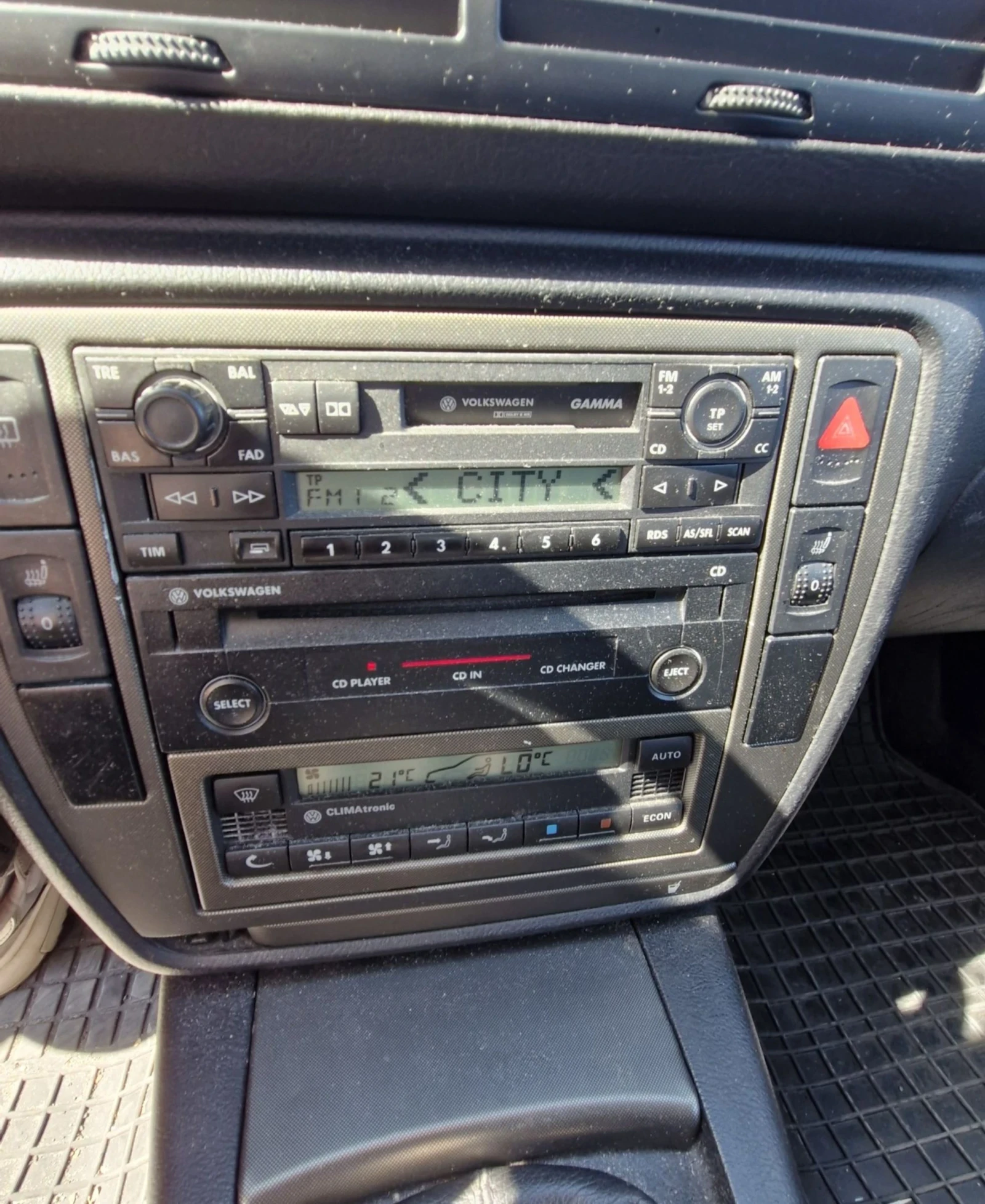 VW Passat | Mobile.bg   12