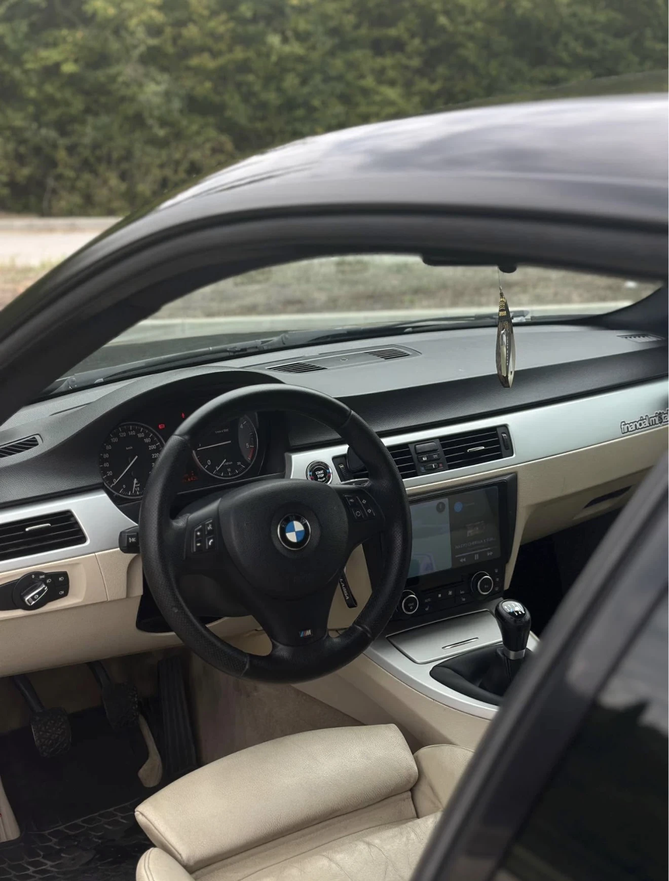 BMW 320 FACELIFT - изображение 8