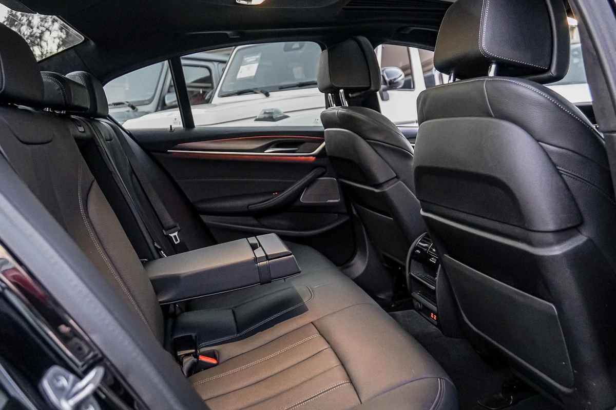 BMW 550  - изображение 8