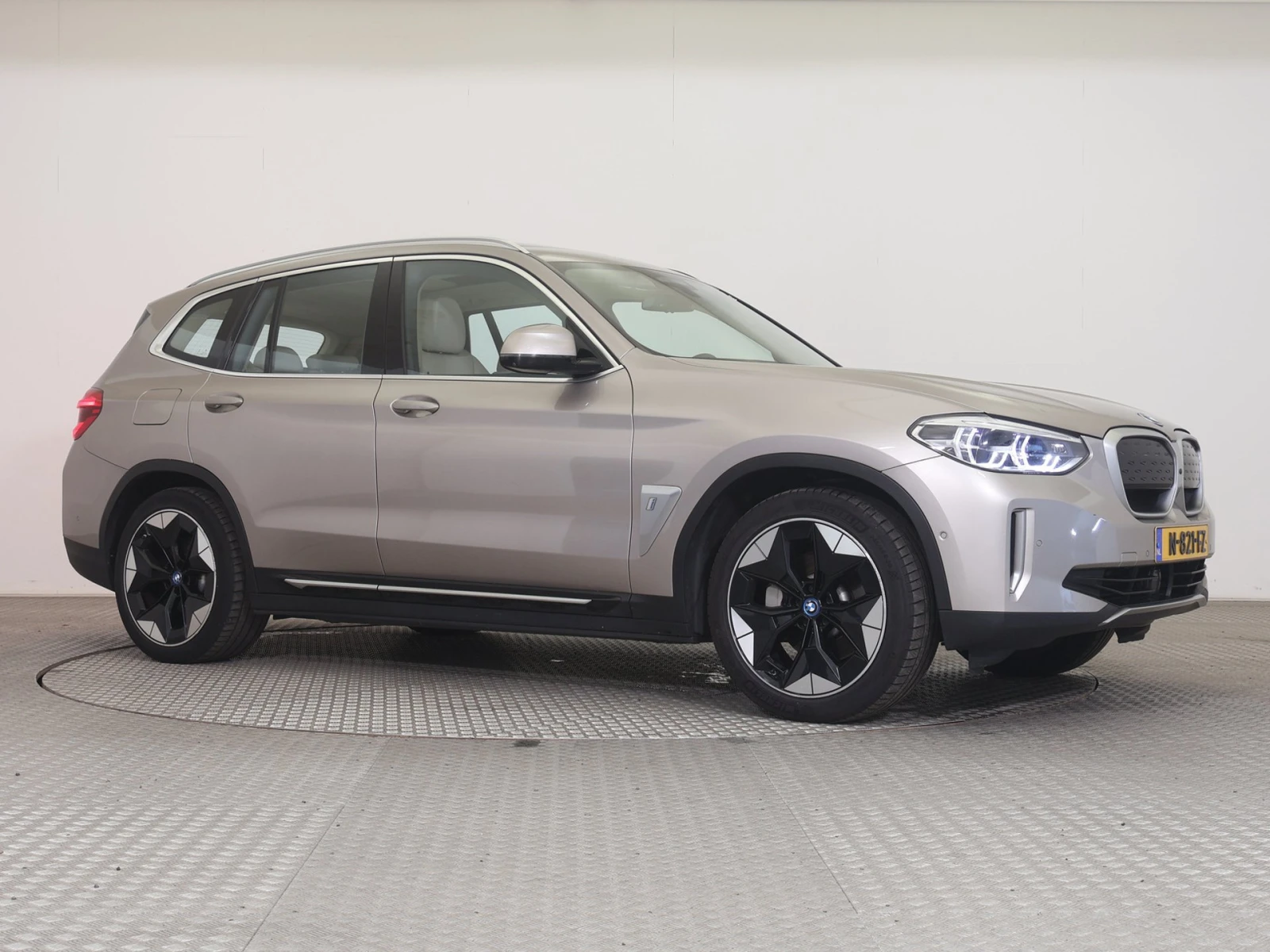 BMW iX3 * BMW iX3* 74* kWh* High* Executive * АВТОФИНАНСИР - изображение 8