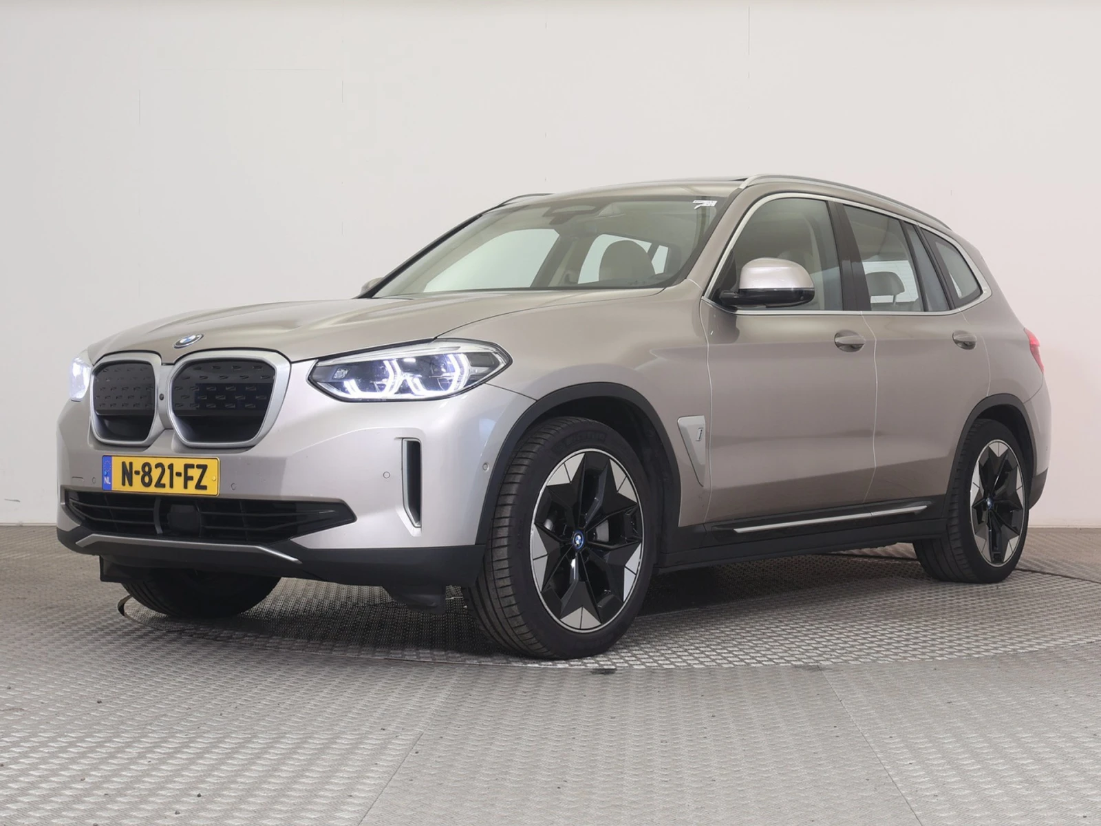 BMW iX3 * BMW iX3* 74* kWh* High* Executive *  | Mobile.bg   1