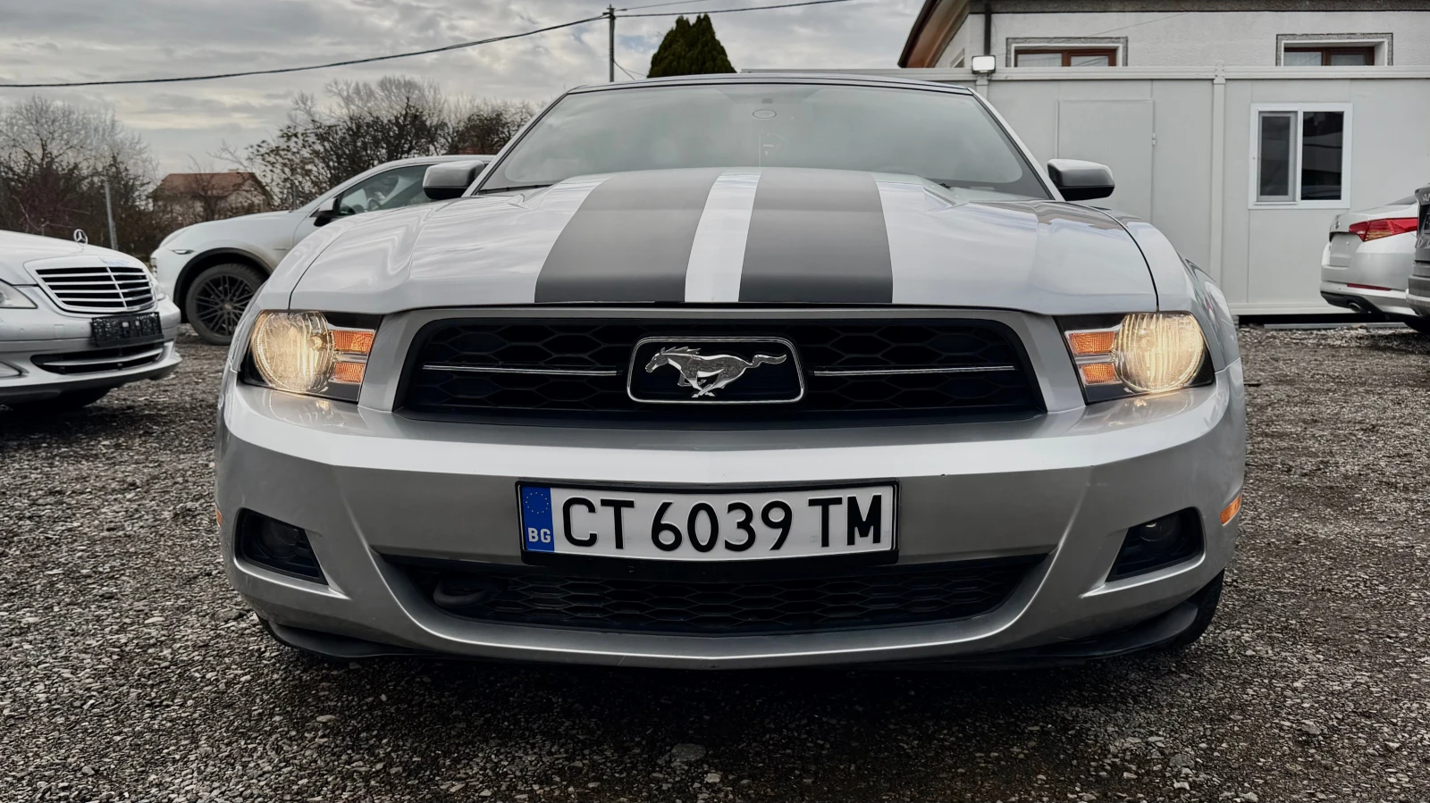 Ford Mustang 4.0 V6 GT - изображение 2