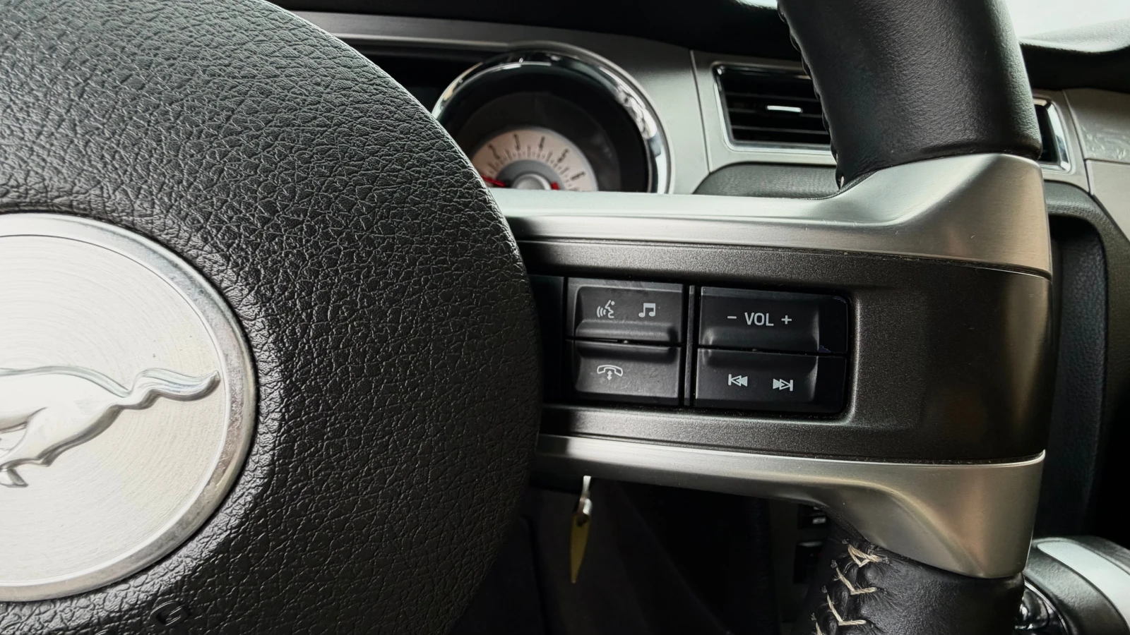 Ford Mustang 4.0 V6 GT | Mobile.bg � ����������� 13