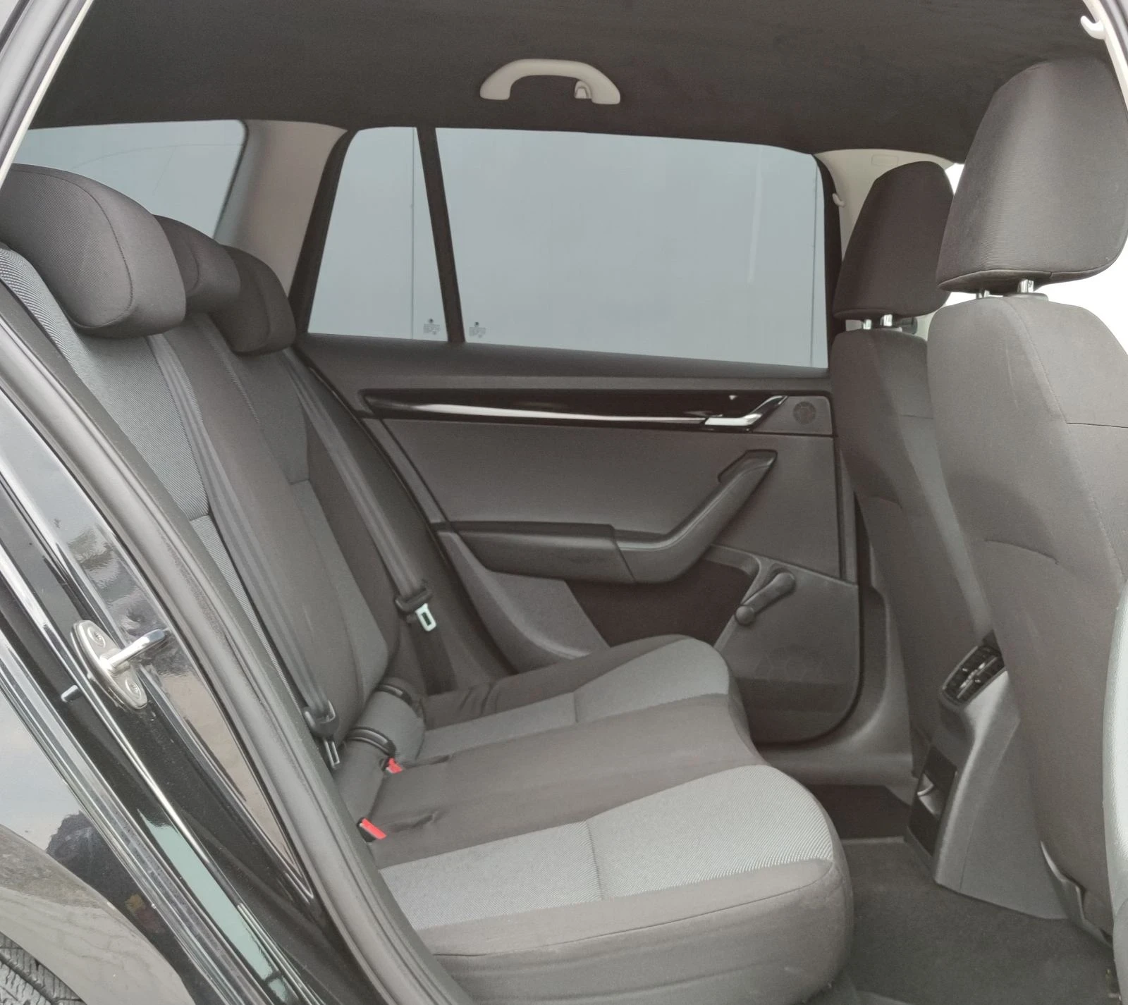 Skoda Octavia | Mobile.bg � ����������� 15