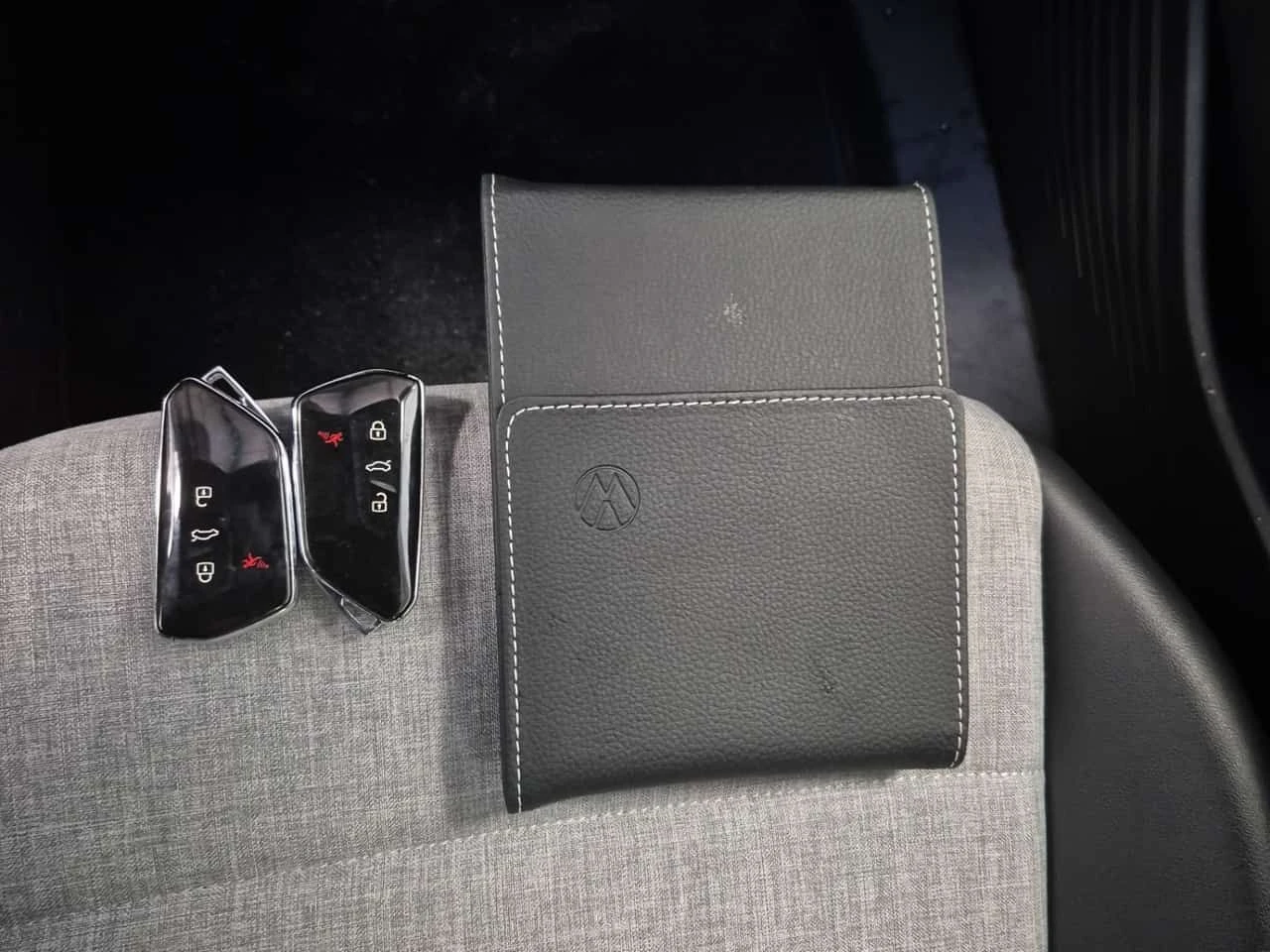 VW ID.4 * ПАНОРАМА* 2 КЛЮЧА* CARFAX *  - изображение 8