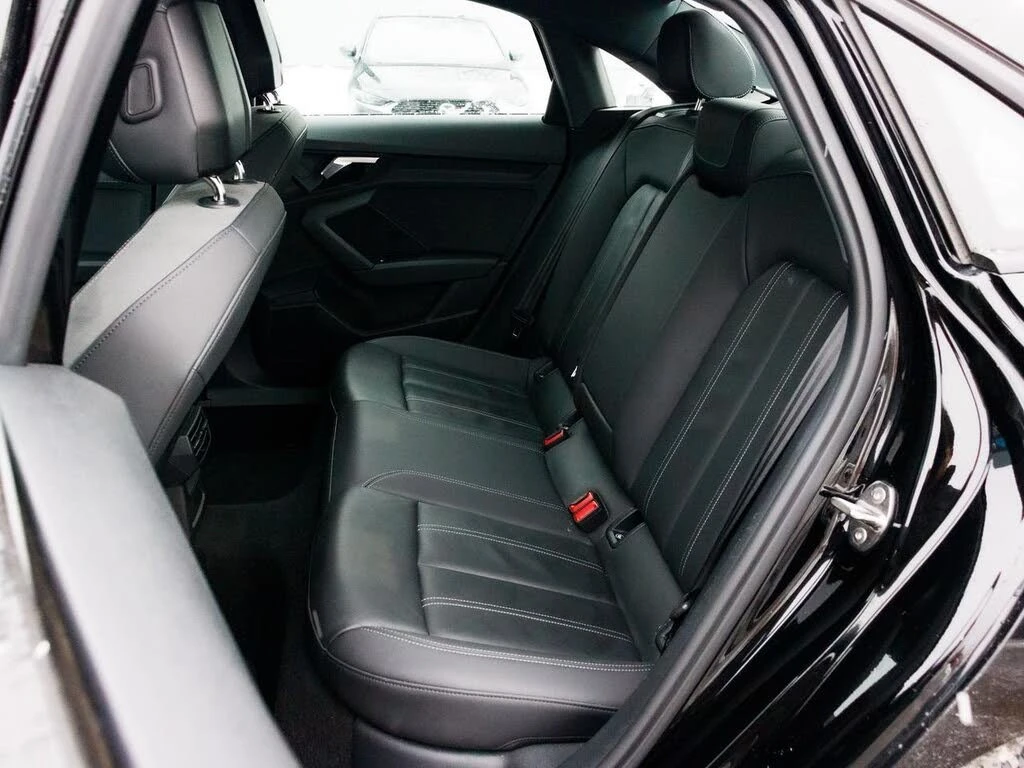 Audi A3 40 TFSI* Komfort* АвтоКредит* (ЦЕНА ДО БГ), снимка 8 - Автомобили и джипове - 54001791