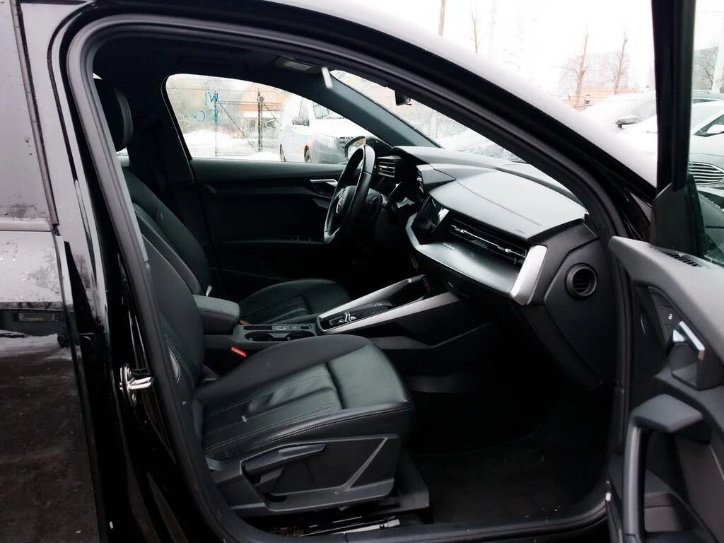 Audi A3 40 TFSI* Komfort* АвтоКредит* (ЦЕНА ДО БГ), снимка 6 - Автомобили и джипове - 54001791