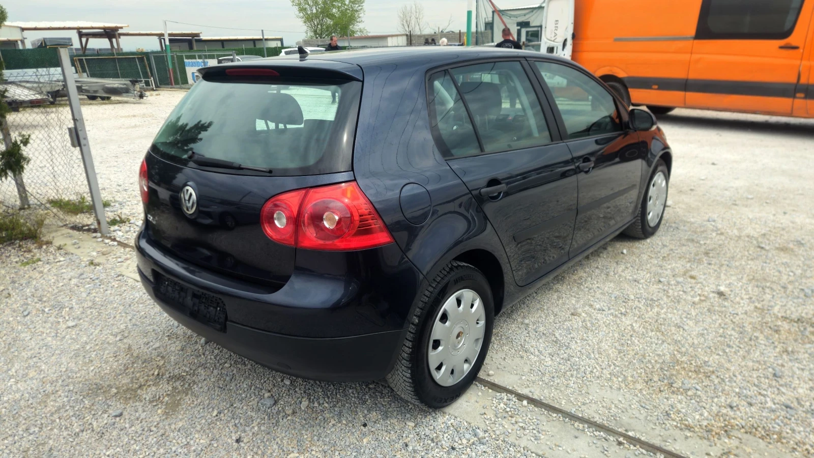 VW Golf Перфектен, снимка 5 - Автомобили и джипове - 54266035