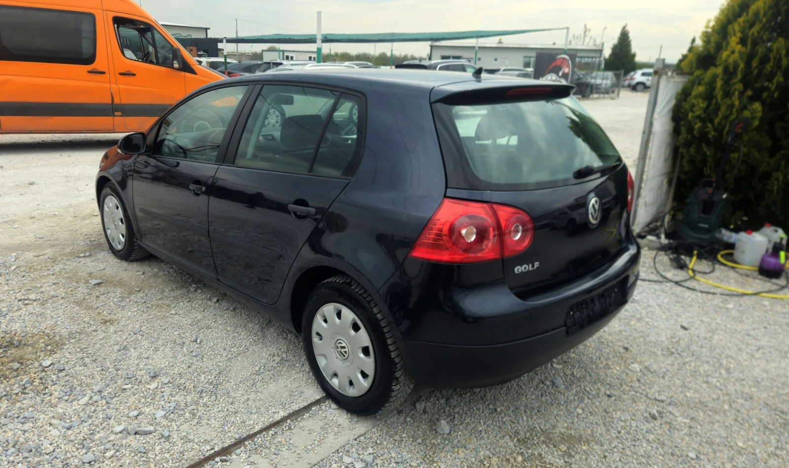 VW Golf Перфектен, снимка 7 - Автомобили и джипове - 54266035