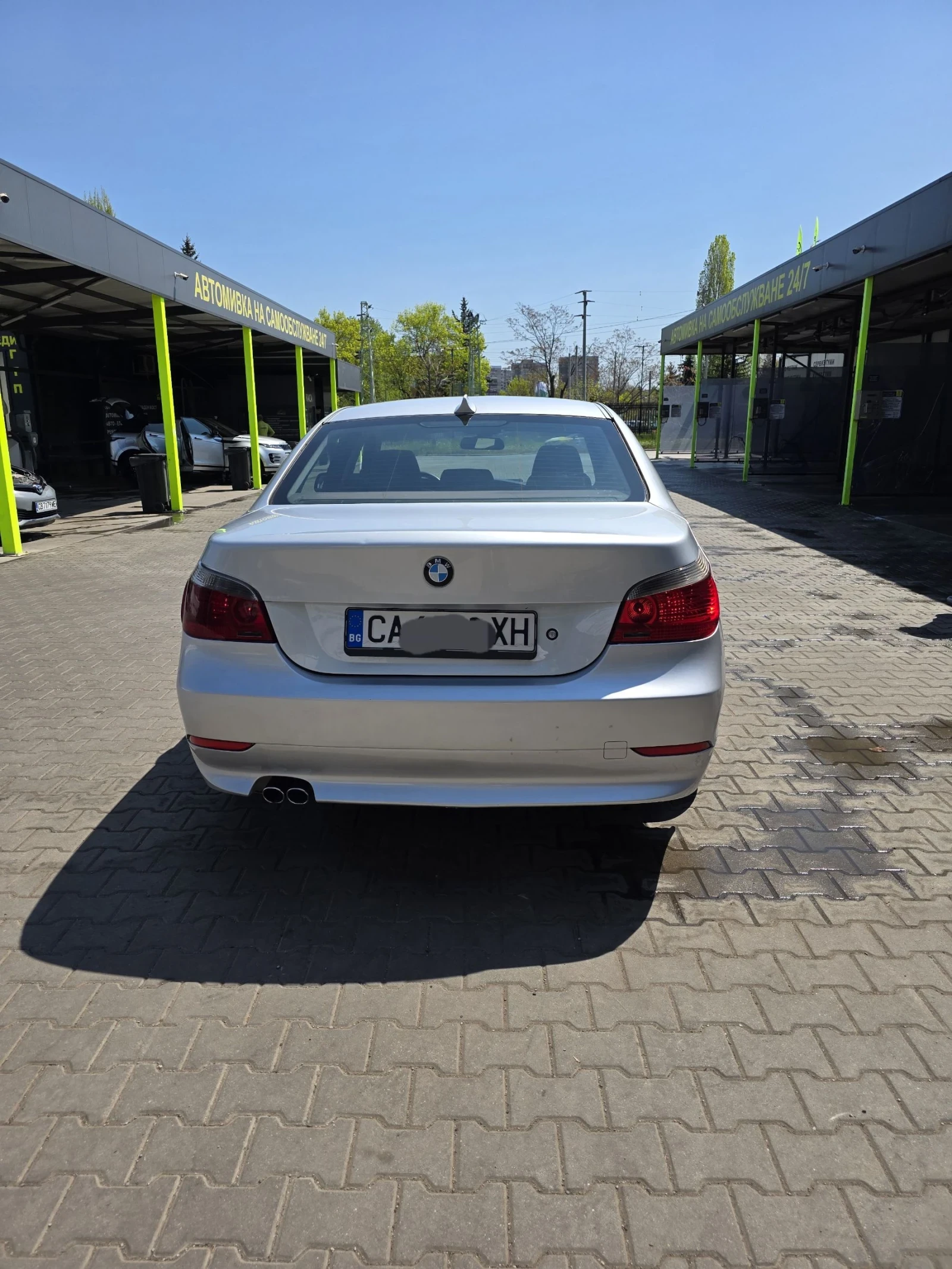 BMW 525  !Автоматик !седан M57, снимка 4 - Автомобили и джипове - 54343021