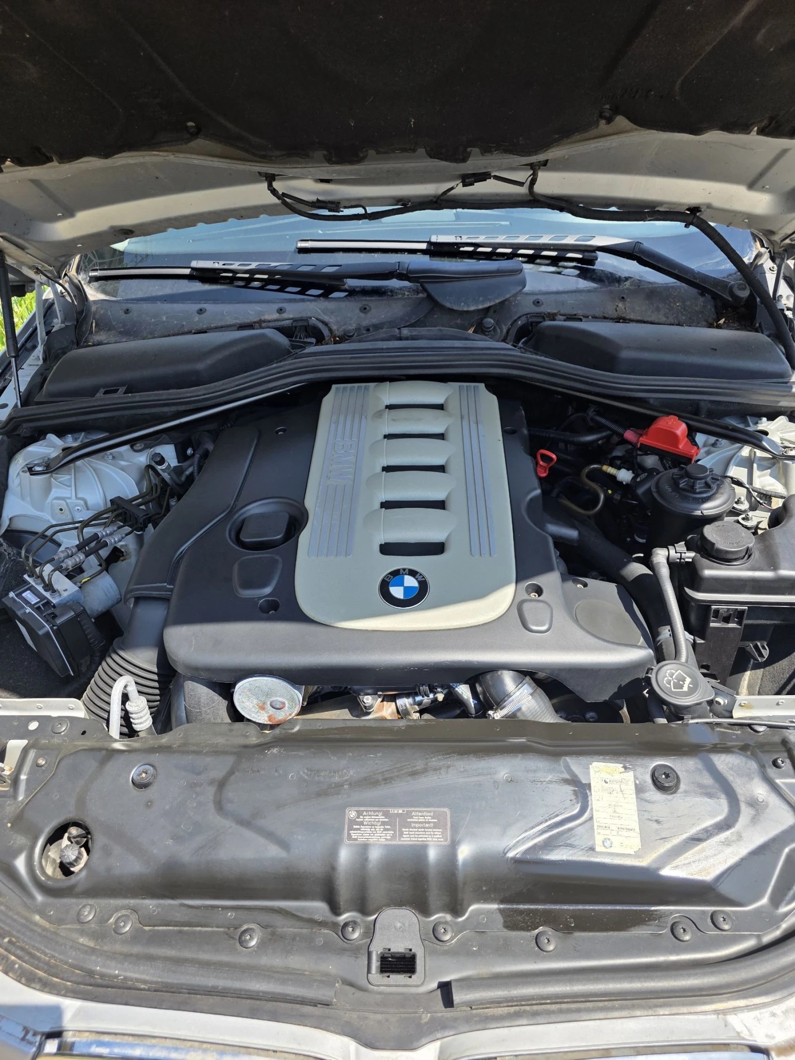 BMW 525  !Автоматик !седан M57, снимка 9 - Автомобили и джипове - 54343021