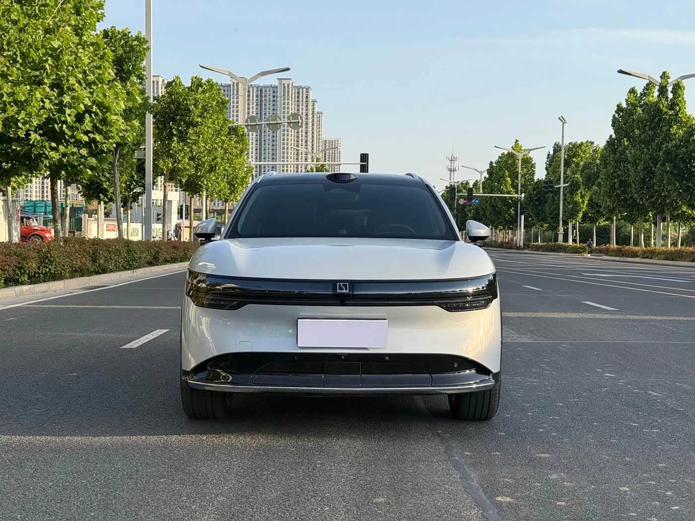 Zeekr 7X Intelligent Drive Edition 780 km autogeorge.com, снимка 2 - Автомобили и джипове - 54566315