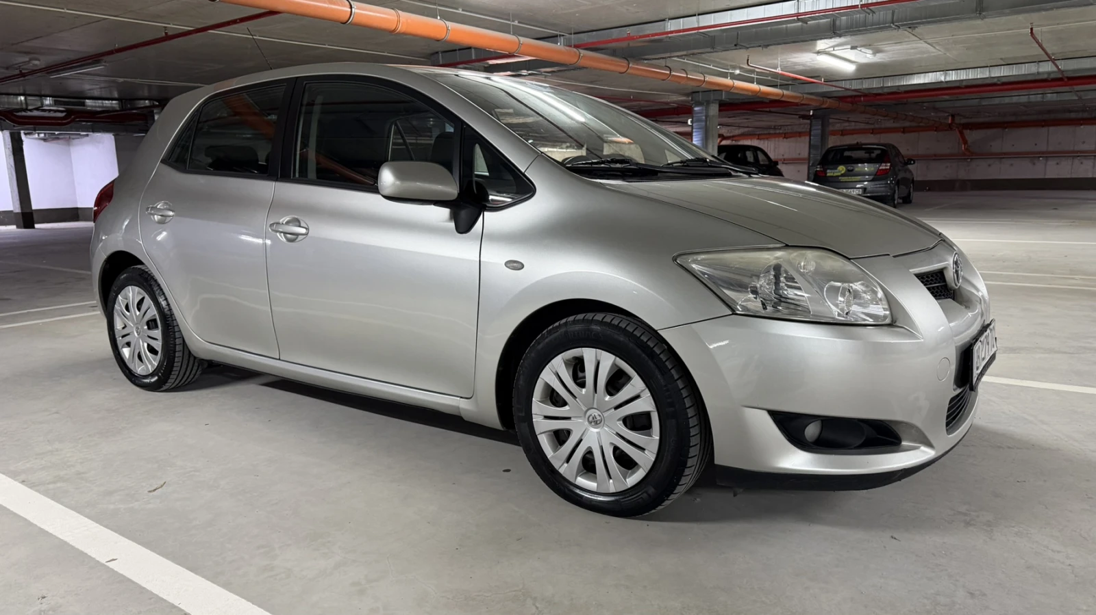 Toyota Auris 1.4 D4D, снимка 3 - Автомобили и джипове - 54596570