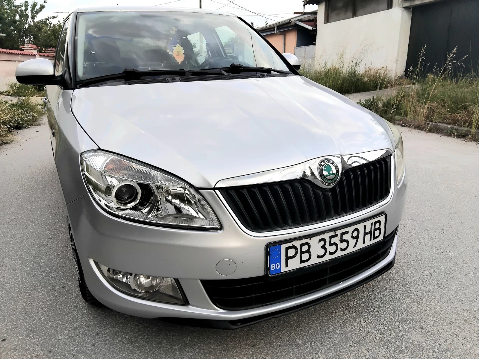 Skoda Fabia 1.2i.65k.ВЕРИГА+ КЛИМА + ГАЗОВ ИНЖЕКЦИОН , снимка 5 - Автомобили и джипове - 54806962
