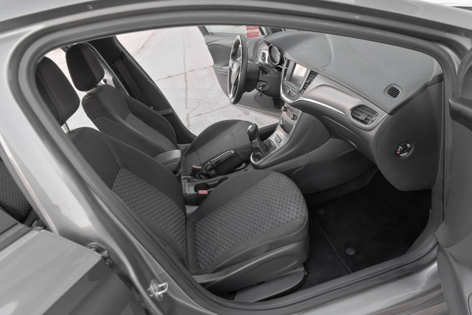 Opel Astra Opel Astra 1.6 CDTI 110к.с, снимка 12 - Автомобили и джипове - 54948920